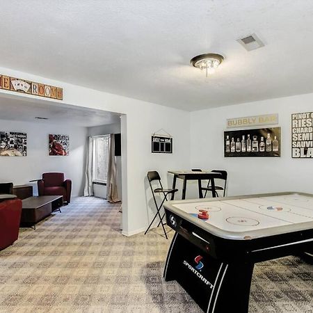WOW! Spacious Retreat&amazing yard 2400+4bd/3bth Wichita Exterior foto